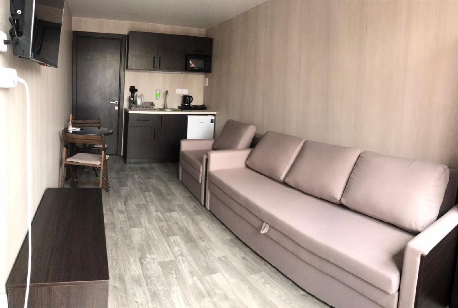 База Відпочинку Шалена Жаба Novomoskovsk Exterior foto